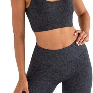 XS Ribbed Seamless Sports Bra With Removable Padding